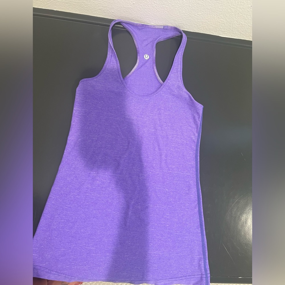 Lululemon tank top size 6